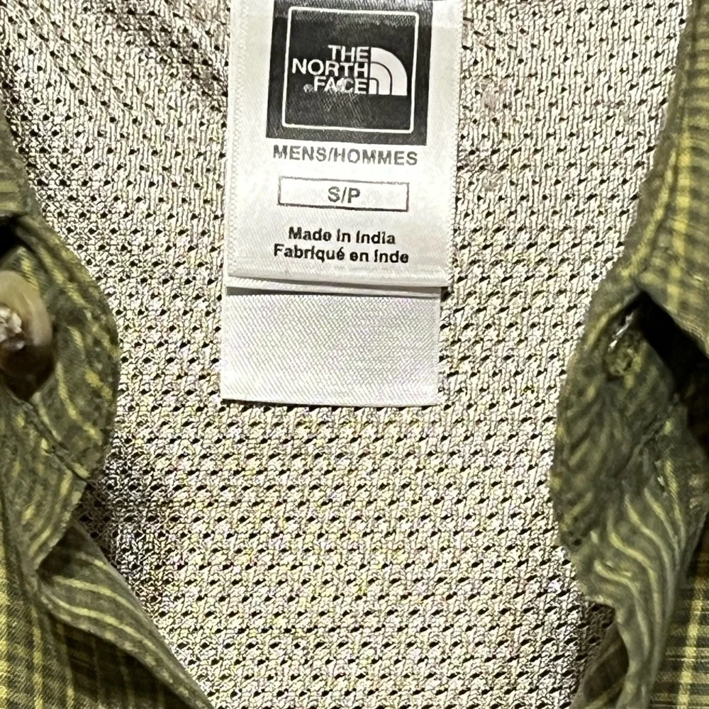 The North Face Plaid Long Sleeve Button Front Shirt Green Men’s Small